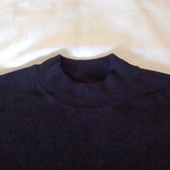 Marled, Black Sleeveless, Mock turtle neck sweater top. Sz. L - Picture 2 of 6